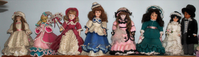 hand knit dolls clothes